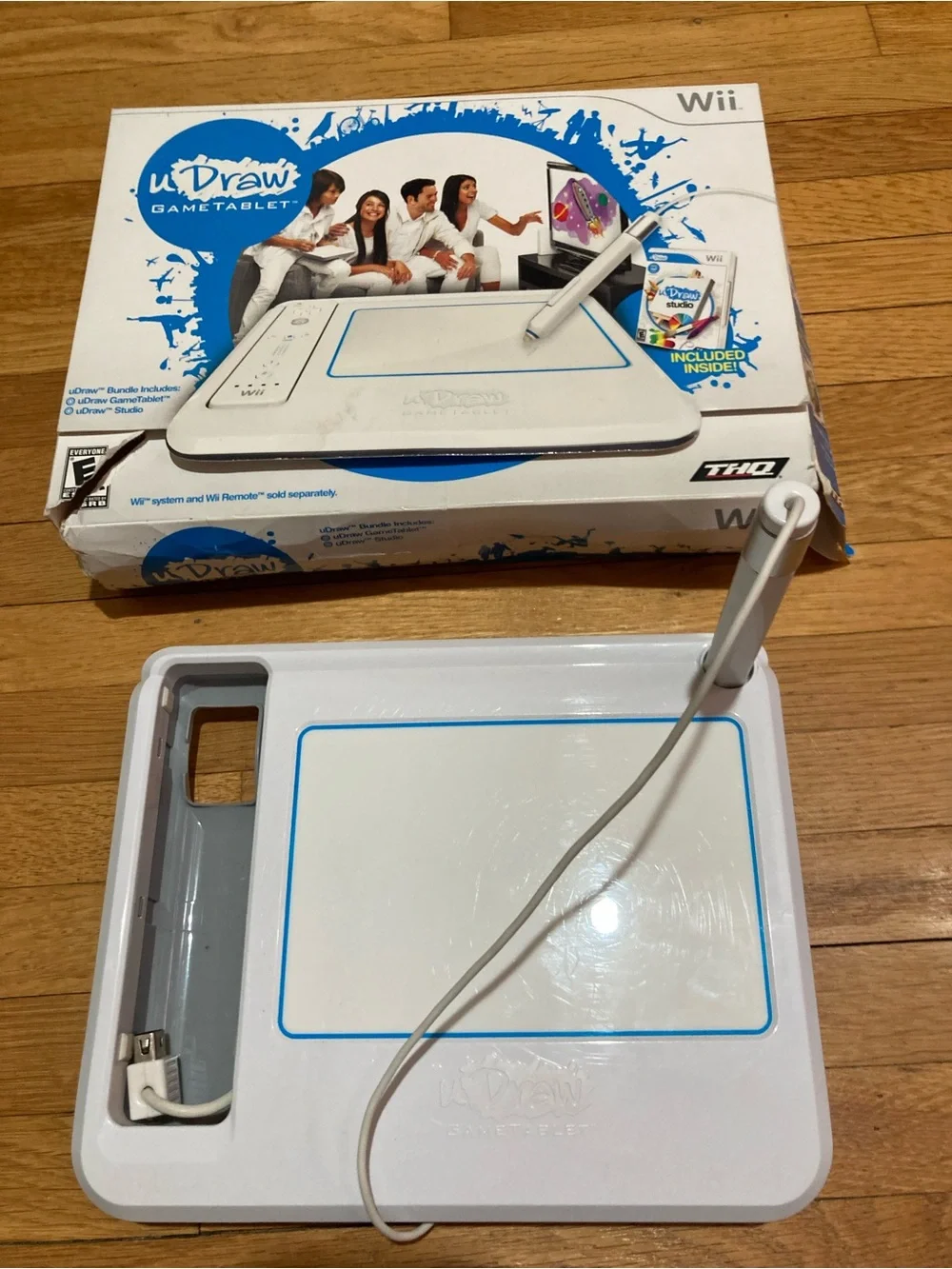 Nintendo uDraw GameTablet White with Blue Accents Wii